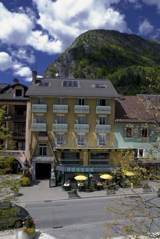 Hotel Du Midi Thônes エクステリア 写真
